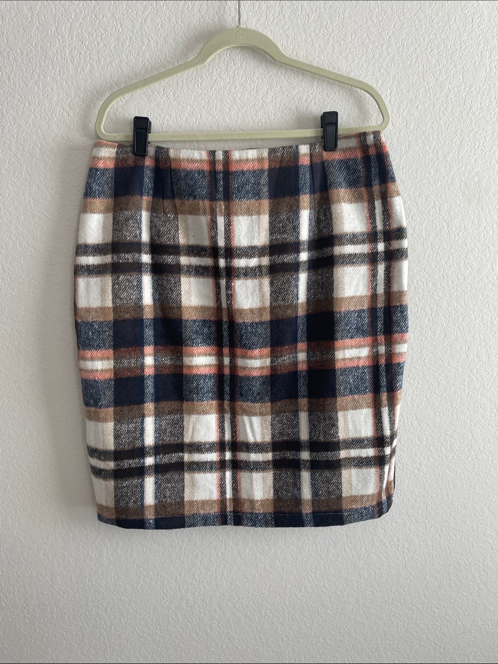 Plaid Pencil Skirt in Cream, Navy & Brown XL